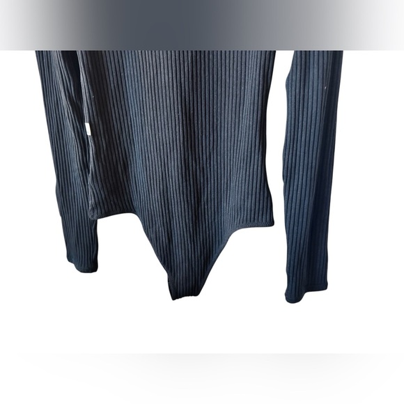 Vuori Bleeker Ribbed Brown Caramel Long Sleeve Mock Neck Bodysuit Size M - Picture 5 of 16